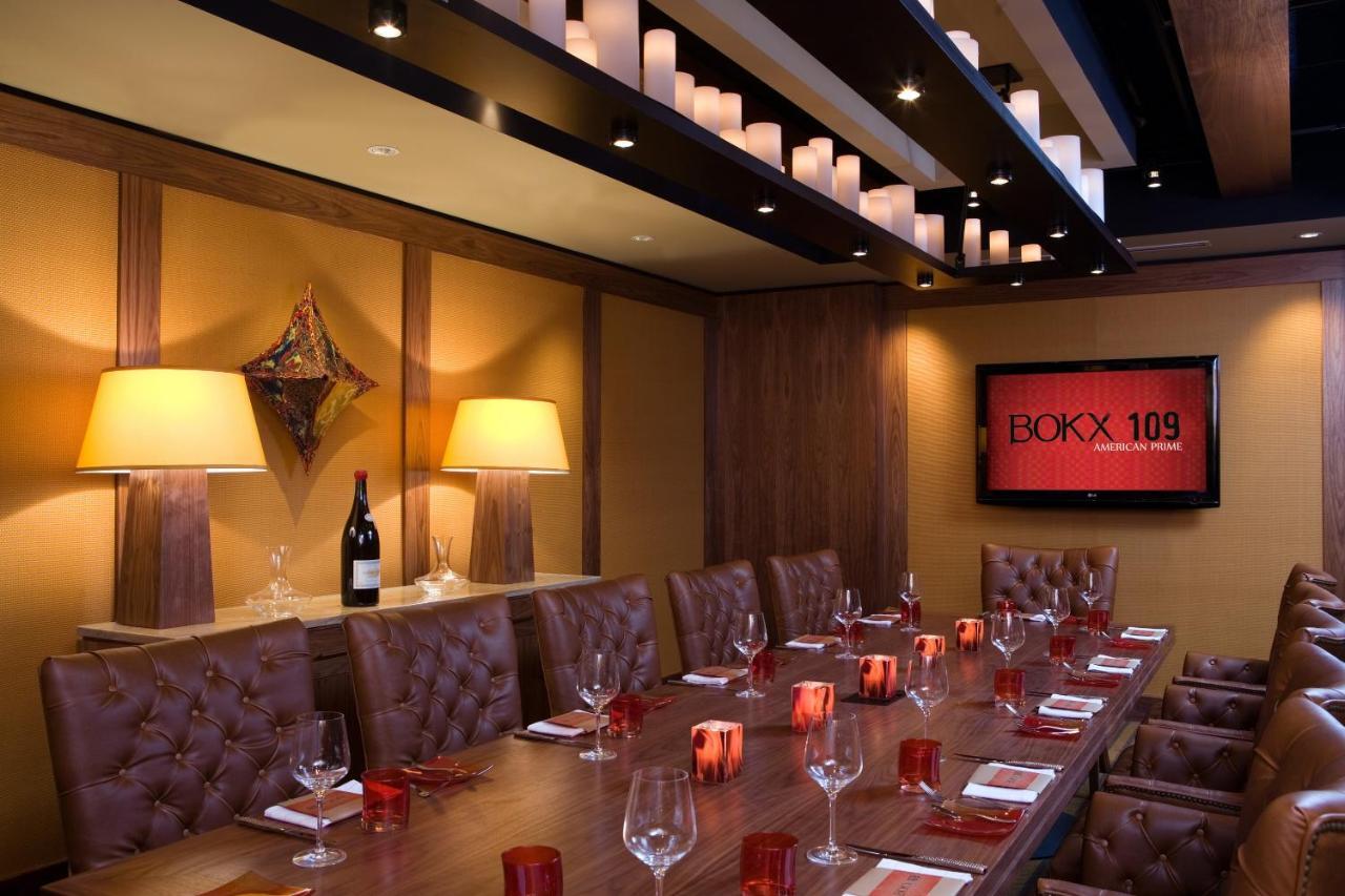 Hotel Indigo Boston - Newton Riverside מראה חיצוני תמונה